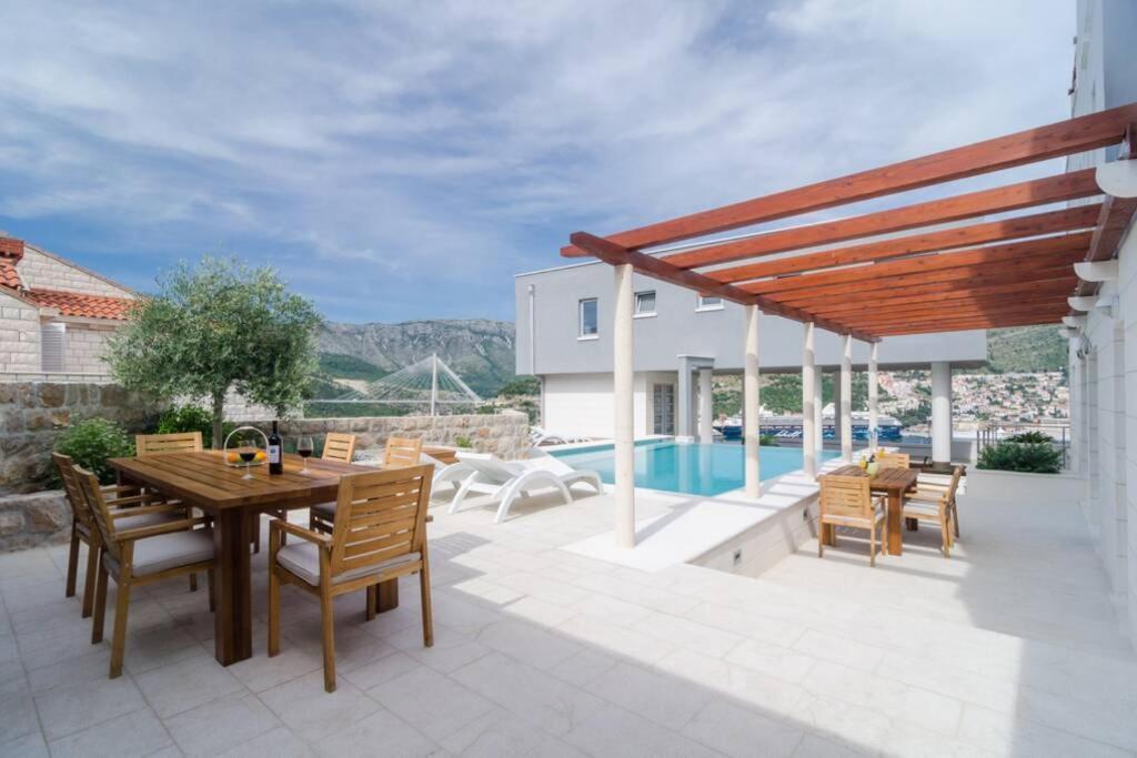 Modern Villa With Swimming Pool - Penthouse Dubrovnik Ngoại thất bức ảnh