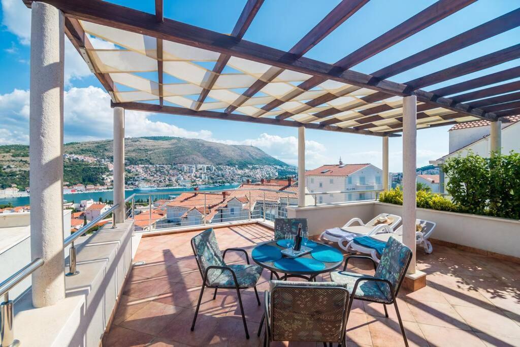 Modern Villa With Swimming Pool - Penthouse Dubrovnik Ngoại thất bức ảnh