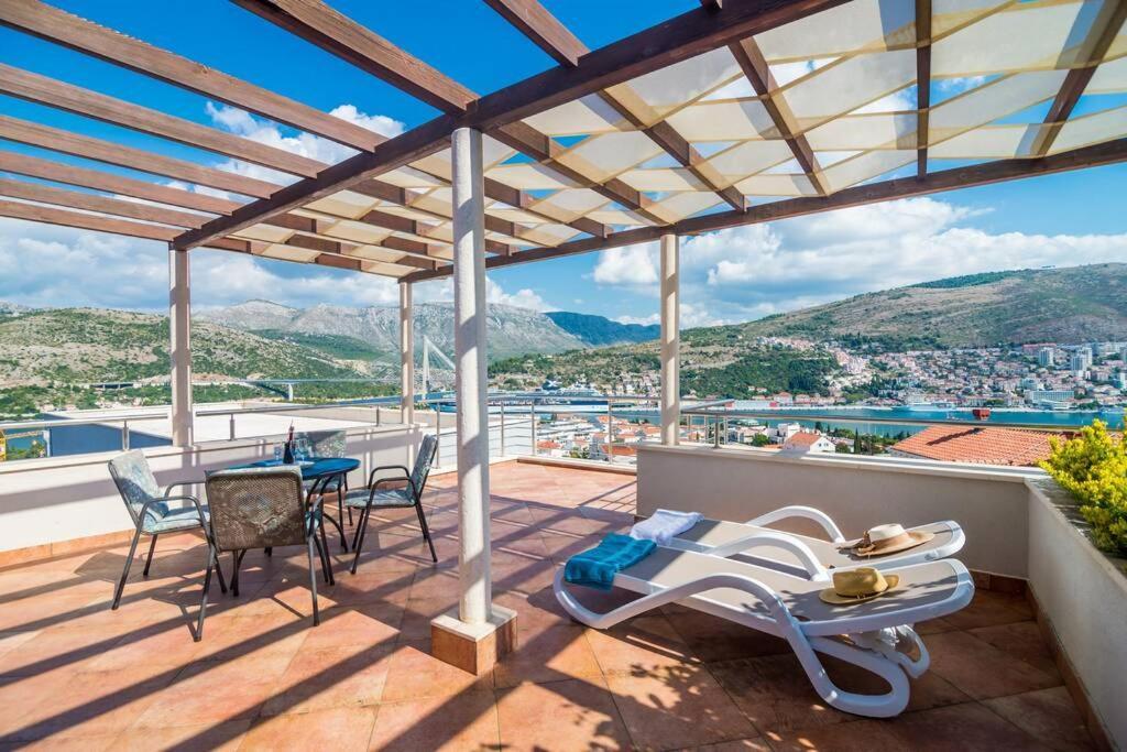 Modern Villa With Swimming Pool - Penthouse Dubrovnik Ngoại thất bức ảnh